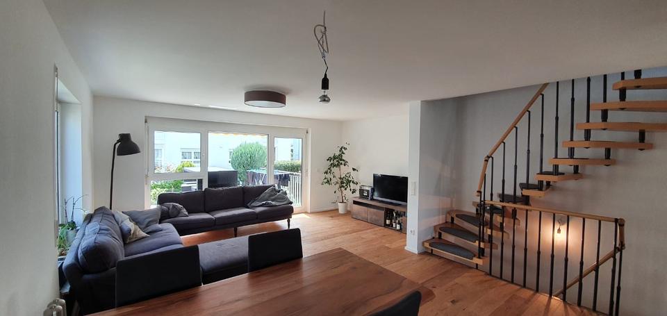Reihenhaus Fellbach - 5 Zimmer, 127 m&sup2;, 675.000&euro; | Angebot:26961256