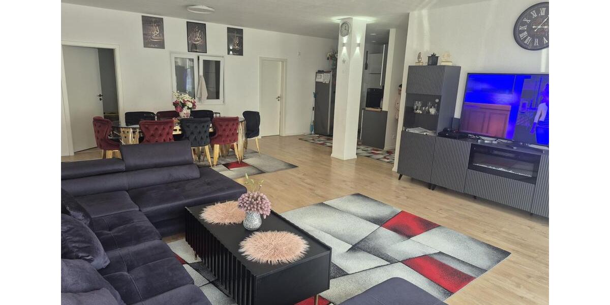 Erdgeschoßwohnung Göppingen Bruckwasen - 5 Zimmer, 134 m&sup2;, 370.000&euro; | Angebot:25843705