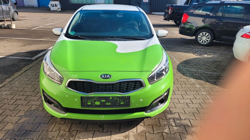 Kia ceed / Ceed 273.000 km 3.590 &euro; Göppingen 73037