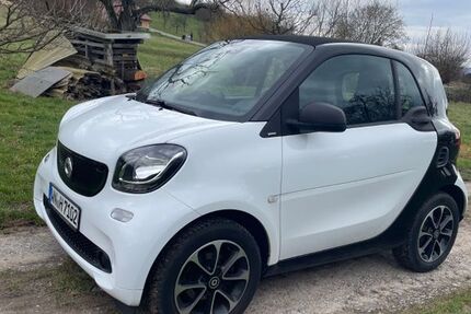 Smart ForTwo 71.914 km 9.700 &euro; Korb 71404