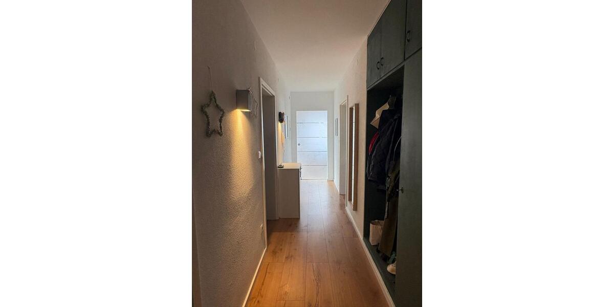 Erdgeschoßwohnung Lenningen - 3.5 Zimmer, 85 m&sup2;, 1.200&euro; | Angebot:24225092