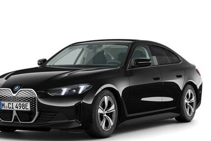 BMW i4 48.924 km 42.930 &euro; Esslingen am Neckar 73730
