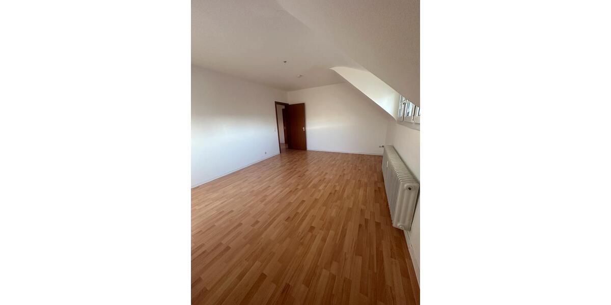 Etagenwohnung Göppingen - 3 Zimmer, 83 m&sup2;, 955&euro; | Angebot:25396840