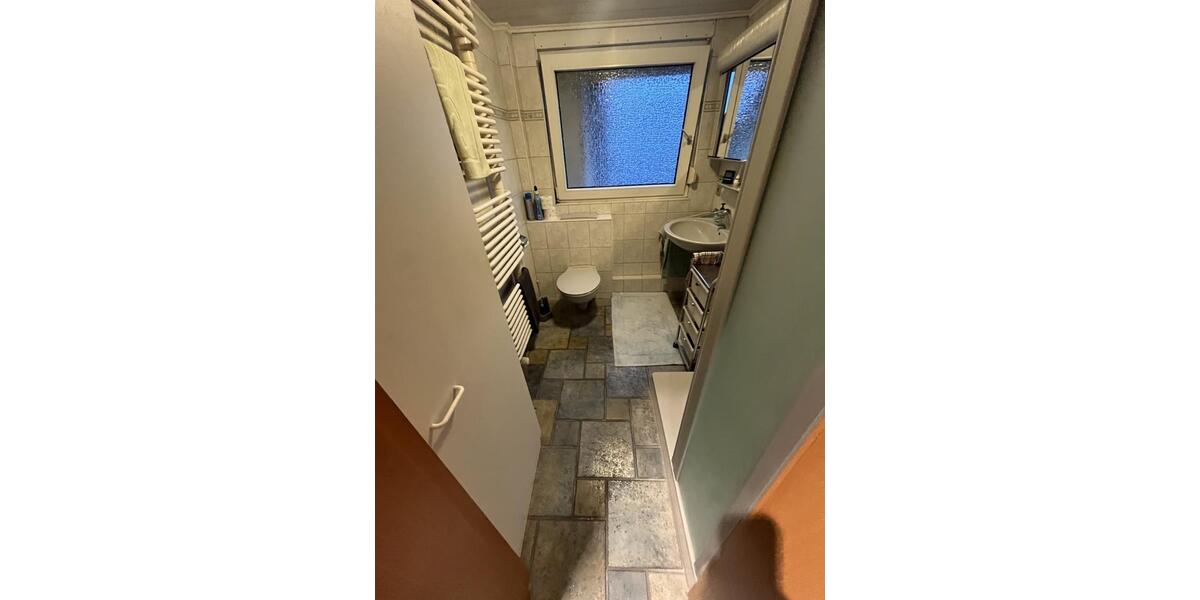 Erdgeschoßwohnung Weilheim an der Teck - 3.5 Zimmer, 87 m&sup2;, 1.030&euro; | Angebot:25792393