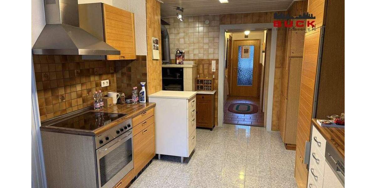 Etagenwohnung Kuchen - 6 Zimmer, 158 m&sup2;, 275.000&euro; | Angebot:25744363