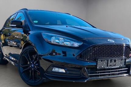 Ford Focus 150.000 km 9.997 &euro; Eislingen 73054