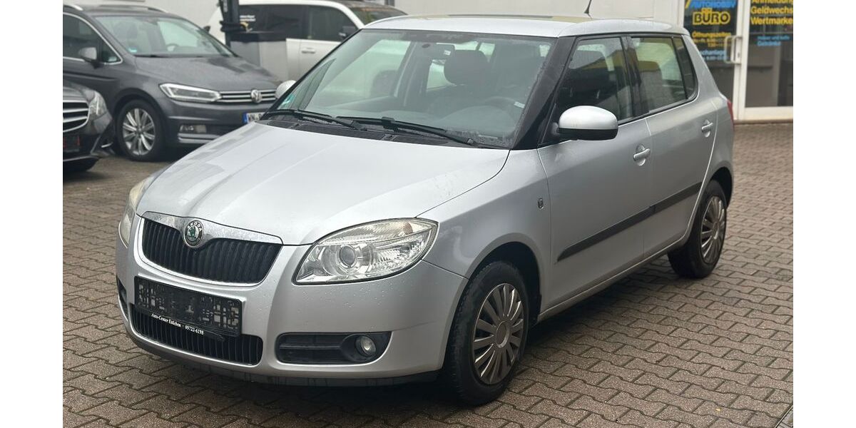 Skoda Fabia 101.219 km 2.999 &euro; Kernen im Remstal 71394