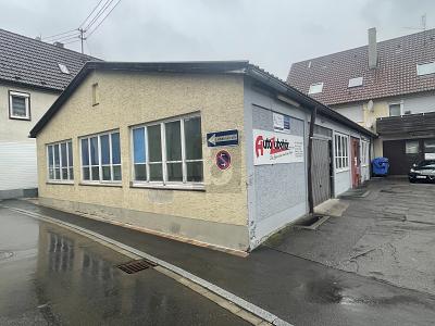 IDEALE KOMBINATION AUS ARBEIT & LEBEN - Wohn- & Geschäftshaus Bad Urach | Angebot:27265574