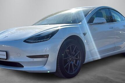 Tesla Model 3 204.937 km 18.390 &euro; Weinstadt 71384