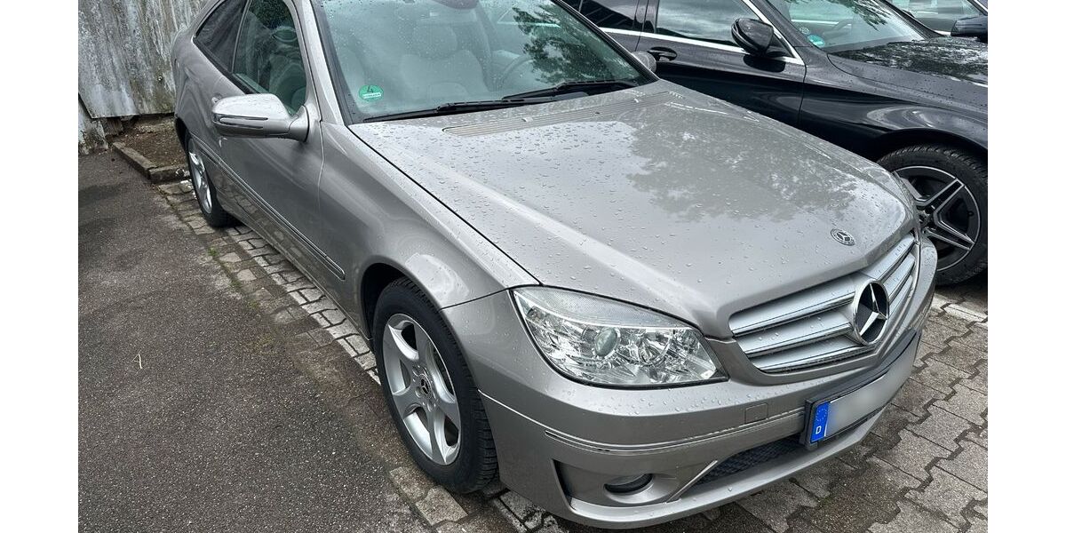 Mercedes-Benz CLC 230 186.000 km 6.700 &euro; Owen 73277