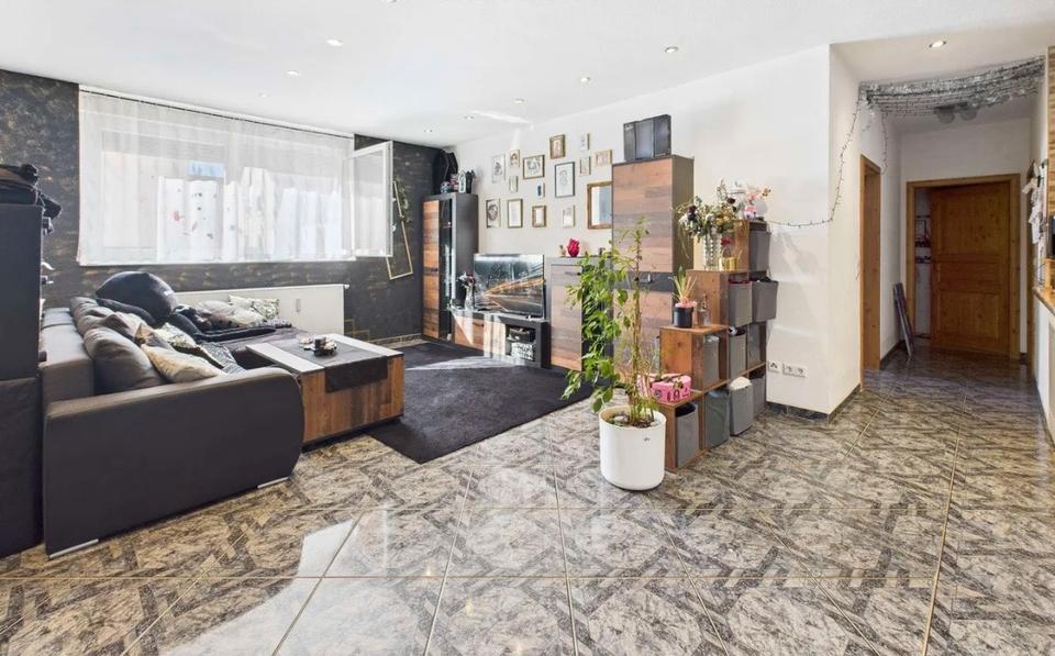 Etagenwohnung Eislingen (Fils) - 4 Zimmer, 108 m&sup2;, 1.350&euro; | Angebot:25965647