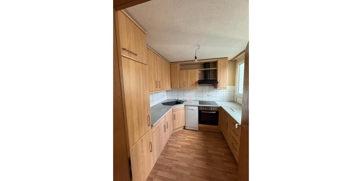 Etagenwohnung Göppingen - 3 Zimmer, 70 m&sup2;, 1.200&euro; | Angebot:25964375