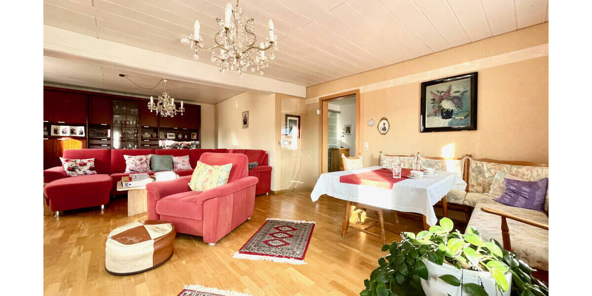 Mehrfamilienhaus, Wohnhaus Welzheim - 9 Zimmer, 279 m&sup2;, 679.000&euro; | Angebot:25779173