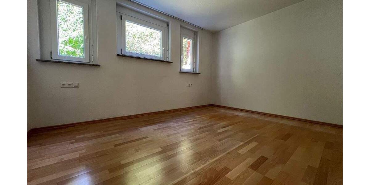 Etagenwohnung Remshalden Hebsack - 4 Zimmer, 102 m&sup2;, 1.300&euro; | Angebot:25775300