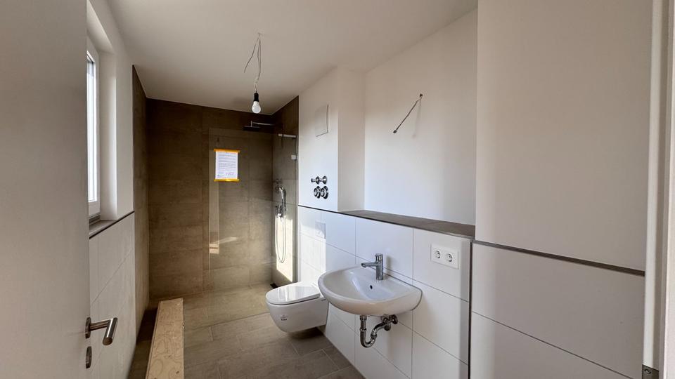 Etagenwohnung Nellingen - 4 Zimmer, 115 m&sup2;, 2.050&euro; | Angebot:24429320