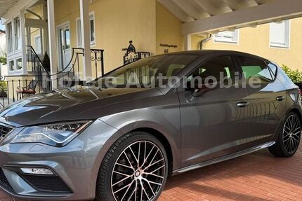 Seat Leon 50.700 km 17.950 &euro; Heiningen 73092