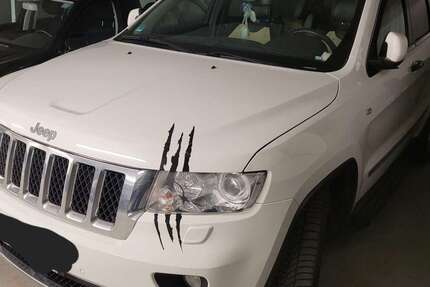 Jeep Grand Cherokee 148.000 km 16.800 &euro; Korb 71404