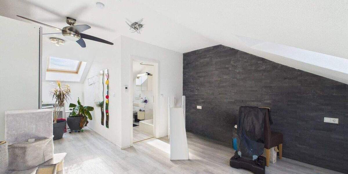 Reihenmittelhaus Kirchheim unter Teck Kirchheim - 5 Zimmer, 120 m&sup2;, 489.000&euro; | Angebot:25898777