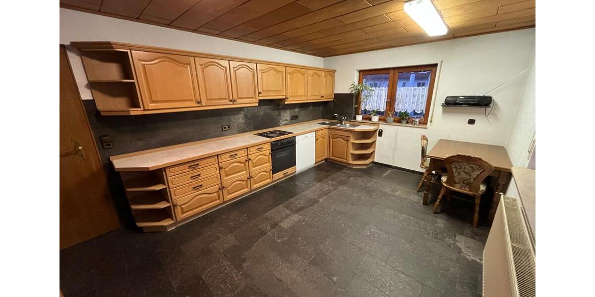 Einfamilienhaus Bad Ditzenbach - 4 Zimmer, 100 m&sup2;, 1.000&euro; | Angebot:24705442