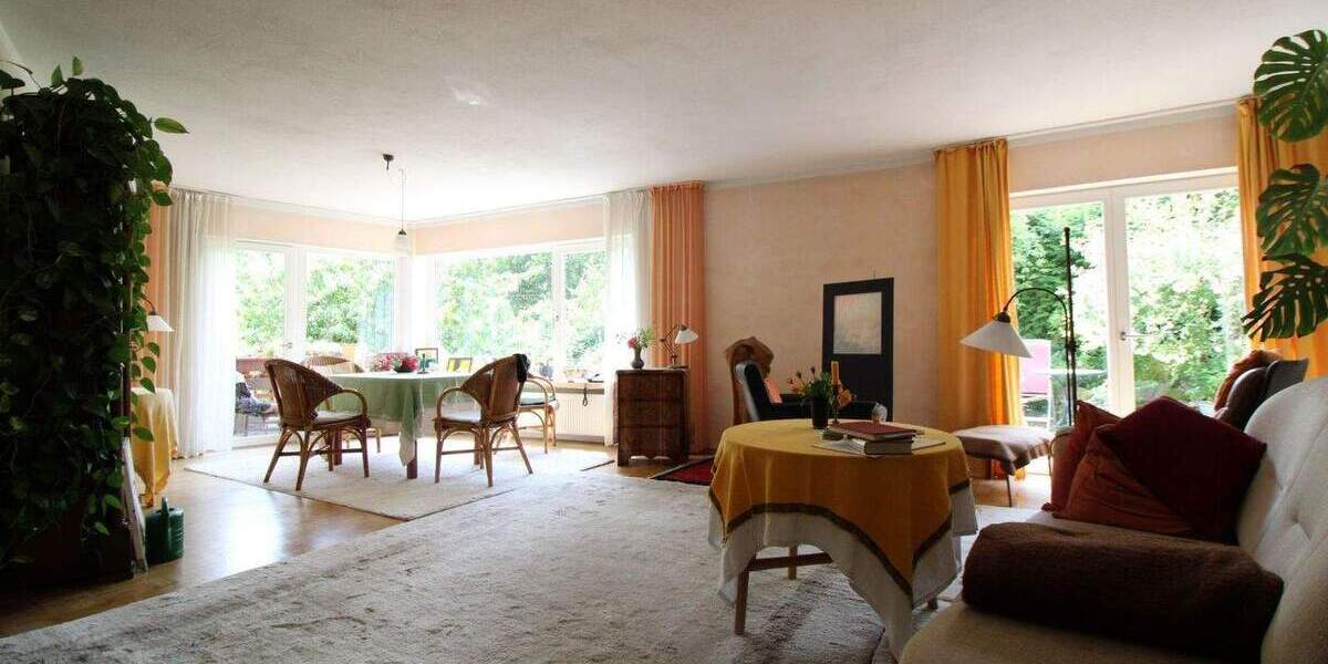 Etagenwohnung Bad Boll Eckwälden - 3 Zimmer, 100 m&sup2;, 359.000&euro; | Angebot:25712667