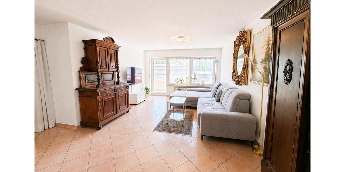 Etagenwohnung Schorndorf - 4 Zimmer, 92 m&sup2;, 380.000&euro; | Angebot:27092129