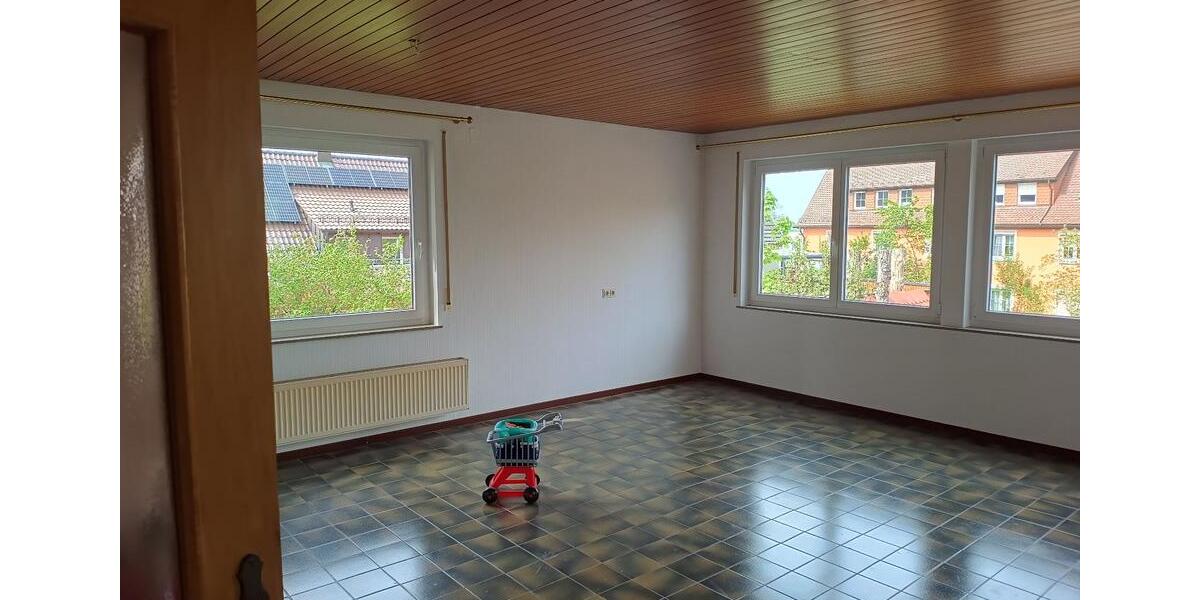 Einfamilienhaus Heubach - 7 Zimmer, 170 m&sup2;, 1.400&euro; | Angebot:26470233