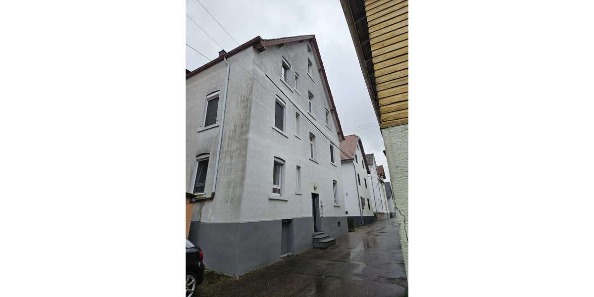 Etagenwohnung Geislingen an der Steige - 4 Zimmer, 94 m&sup2;, 168.000&euro; | Angebot:25872538