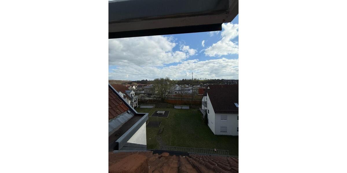 Maisonettenwohnung Ebersbach an der Fils - 3.5 Zimmer, 82 m&sup2;, 900&euro; | Angebot:25990812