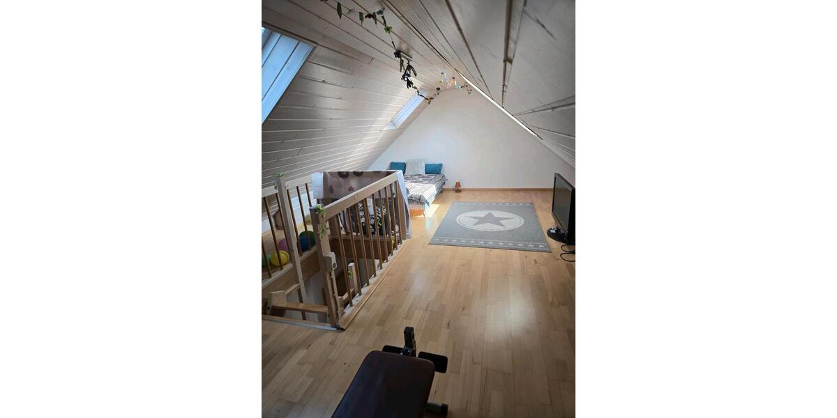 Dachgeschoßwohnung Schorndorf - 2 Zimmer, 57 m&sup2;, 1.080&euro; | Angebot:25854129