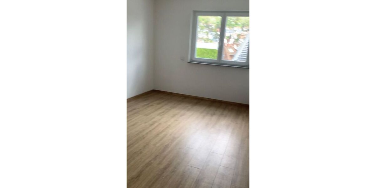 Moderne 2-Zimmerwohnung mit Küche & Fußbodenheizung in zentraler Lage - Etagenwohnung Plochingen Stumpenhof | Angebot:27438331