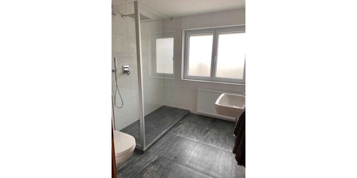 Erdgeschoßwohnung Uhingen - 3 Zimmer, 75 m&sup2;, 1.100&euro; | Angebot:25719329