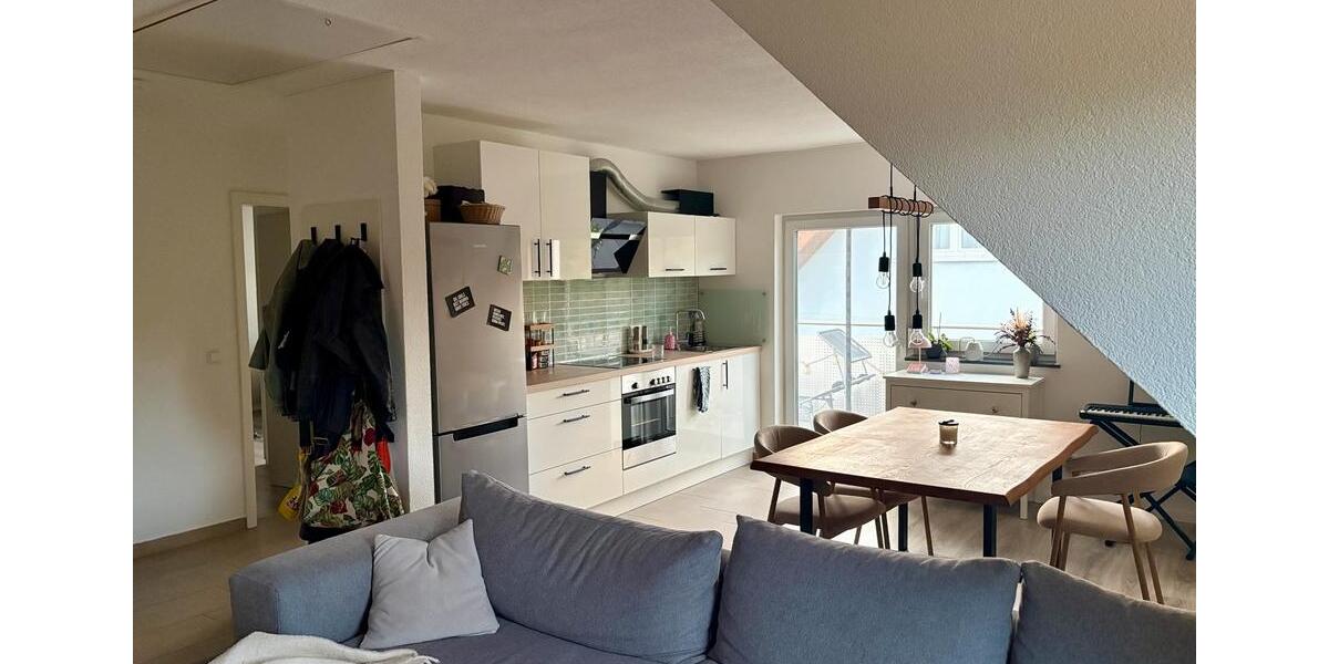 Dachgeschoßwohnung Plüderhausen - 2 Zimmer, 47 m&sup2;, 900&euro; | Angebot:27576635