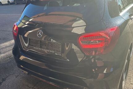 Mercedes-Benz A 180 111.000 km 14.900 &euro; Esslingen 73732