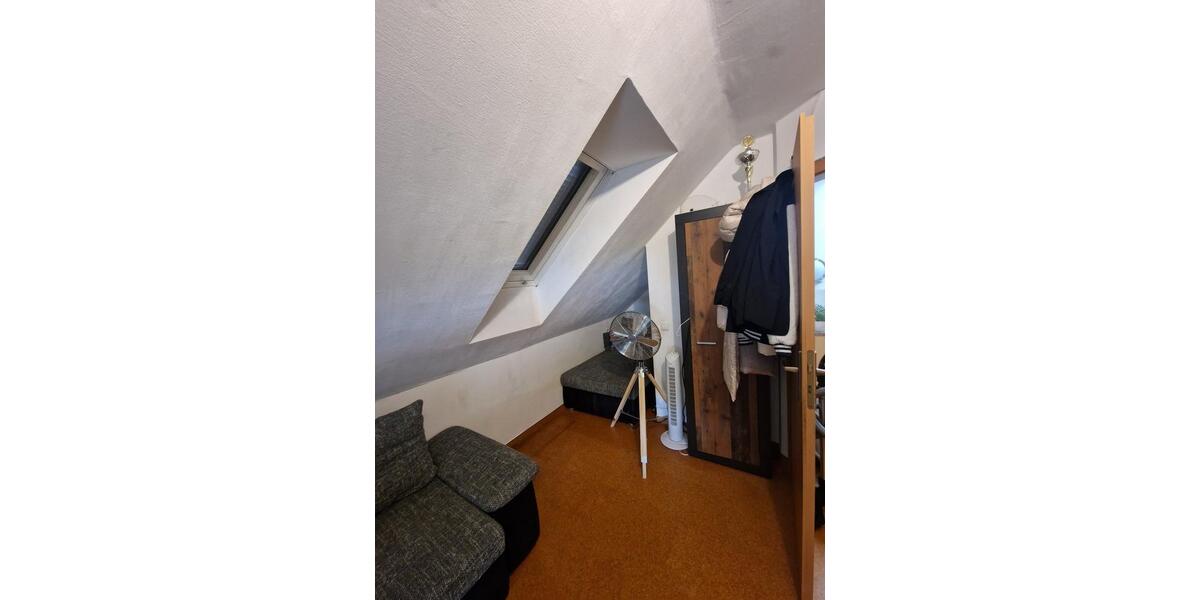 Maisonettenwohnung Göppingen Bruckwasen - 3.5 Zimmer, 80 m&sup2;, 250.000&euro; | Angebot:26022297
