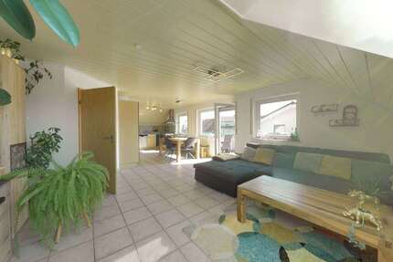 Haus Mögglingen - 9 Zimmer, 218 m&sup2;, 591.000&euro; | Angebot:25984617