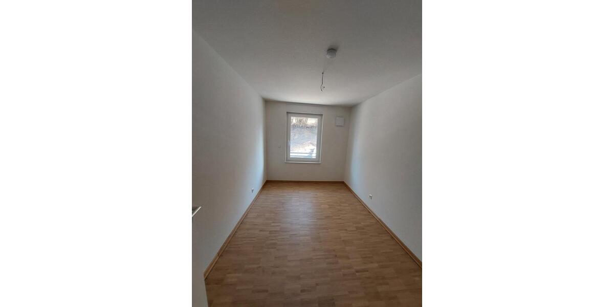 Reihenhaus Schwäbisch Gmünd Bargau - 5 Zimmer, 132 m&sup2;, 1.750&euro; | Angebot:26491025