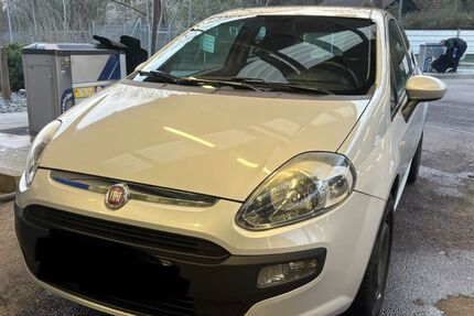 Fiat Punto Evo 147.000 km 2.500 &euro; Schwäbisch Gmünd 73529