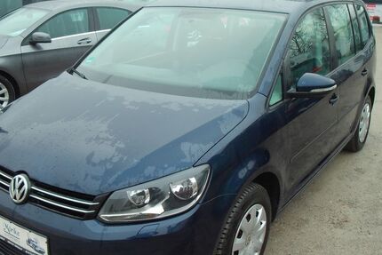 VW Touran 304.000 km 3.990 &euro; Waiblingen (bei Stuttgart) 71332