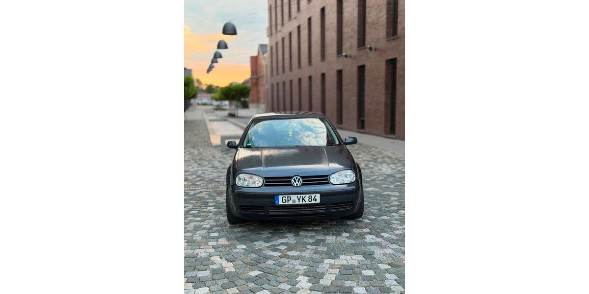 VW Golf 201.000 km 1.550 &euro; Salach 73084
