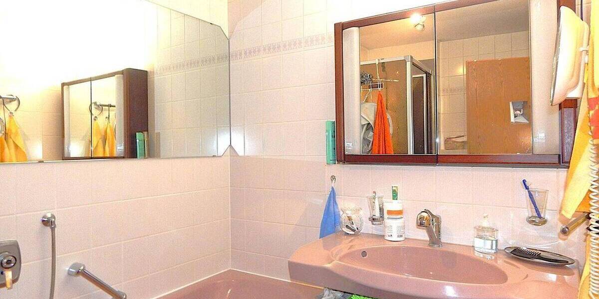 Reihenmittelhaus Süßen - 4 Zimmer, 91 m&sup2;, 345.000&euro; | Angebot:26018224