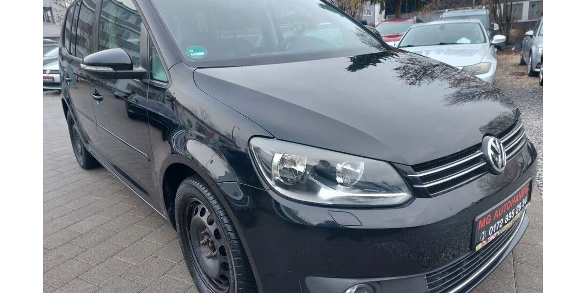 VW Touran 229.529 km 5.999 &euro; Fellbach 70736