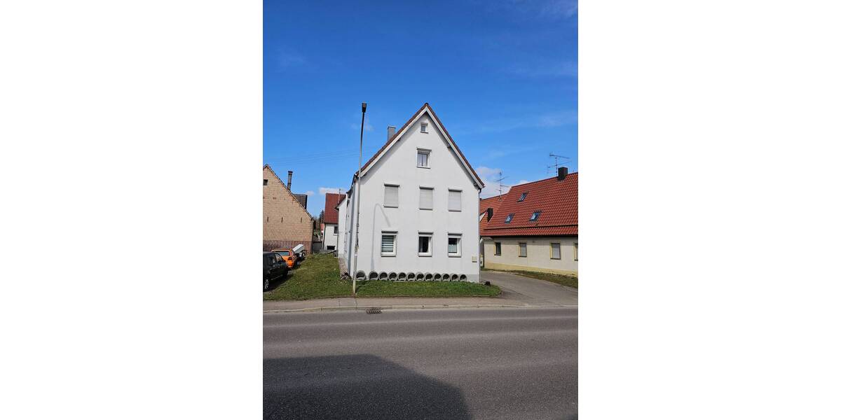 Einfamilienhaus Laichingen Feldstetten - 7 Zimmer, 202 m&sup2;, 299.000&euro; | Angebot:25695096
