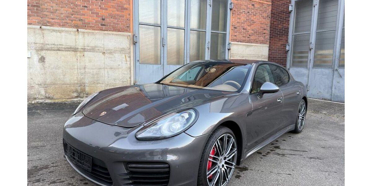 Porsche Panamera 230.560 km 24.800 &euro; Eislingen 73054