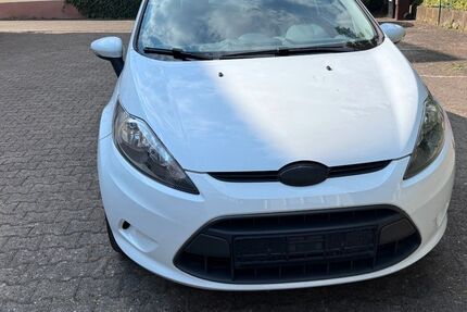 Ford Fiesta 141.000 km 2.650 &euro; Nürtingen 72622
