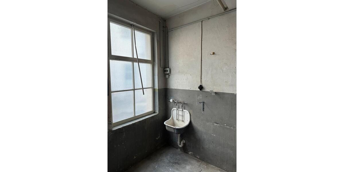 Gewerbeobjekt Esslingen am Neckar Hegensberg - 250&euro; | Angebot:26527740