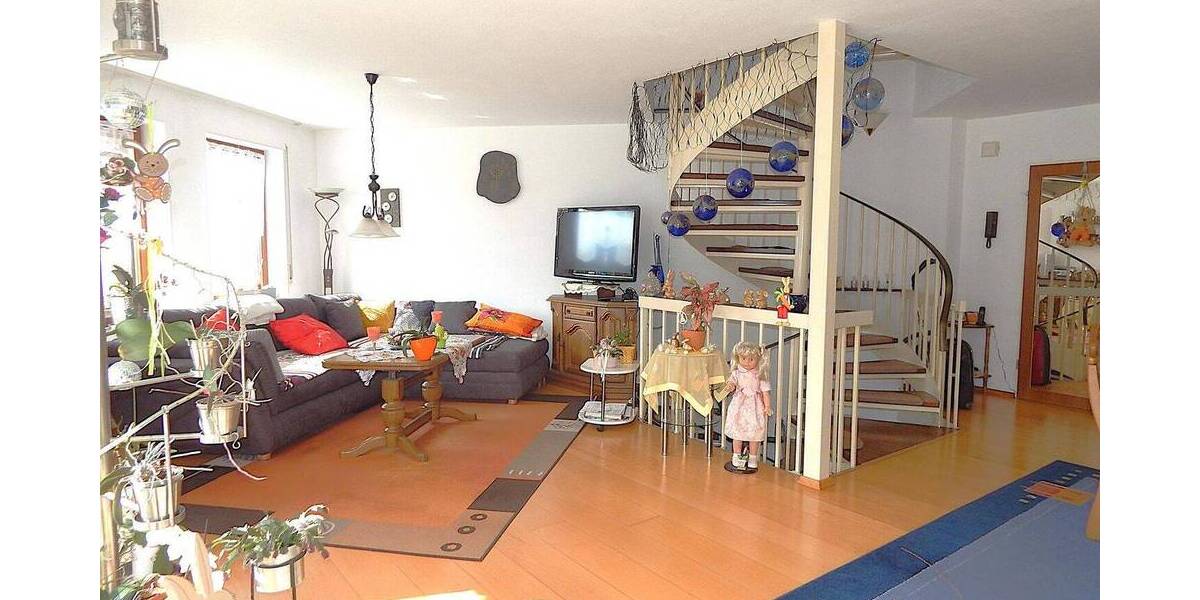 Reihenmittelhaus Süßen - 4 Zimmer, 91 m&sup2;, 345.000&euro; | Angebot:26018224
