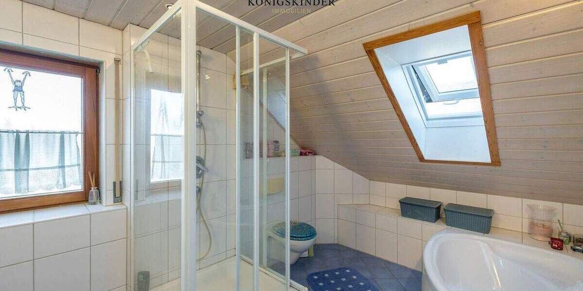 Einfamilienhaus Gruibingen - 8 Zimmer, 223 m&sup2;, 579.000&euro; | Angebot:25680029