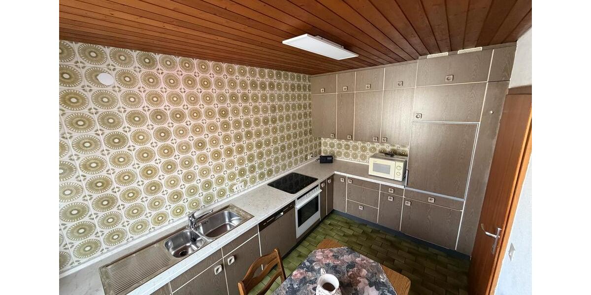 Erdgeschoßwohnung Süßen - 3 Zimmer, 85 m&sup2;, 1.200&euro; | Angebot:25636967