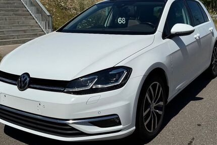 VW Golf 226.000 km 13.900 &euro; Essingen­­­ 73457