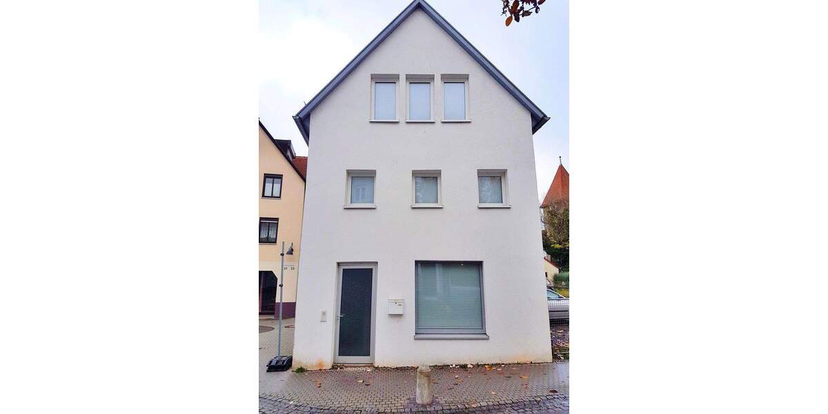 Mehrfamilienhaus, Wohnhaus Schwäbisch Gmünd - 6 Zimmer, 105 m&sup2;, 265.000&euro; | Angebot:25657385
